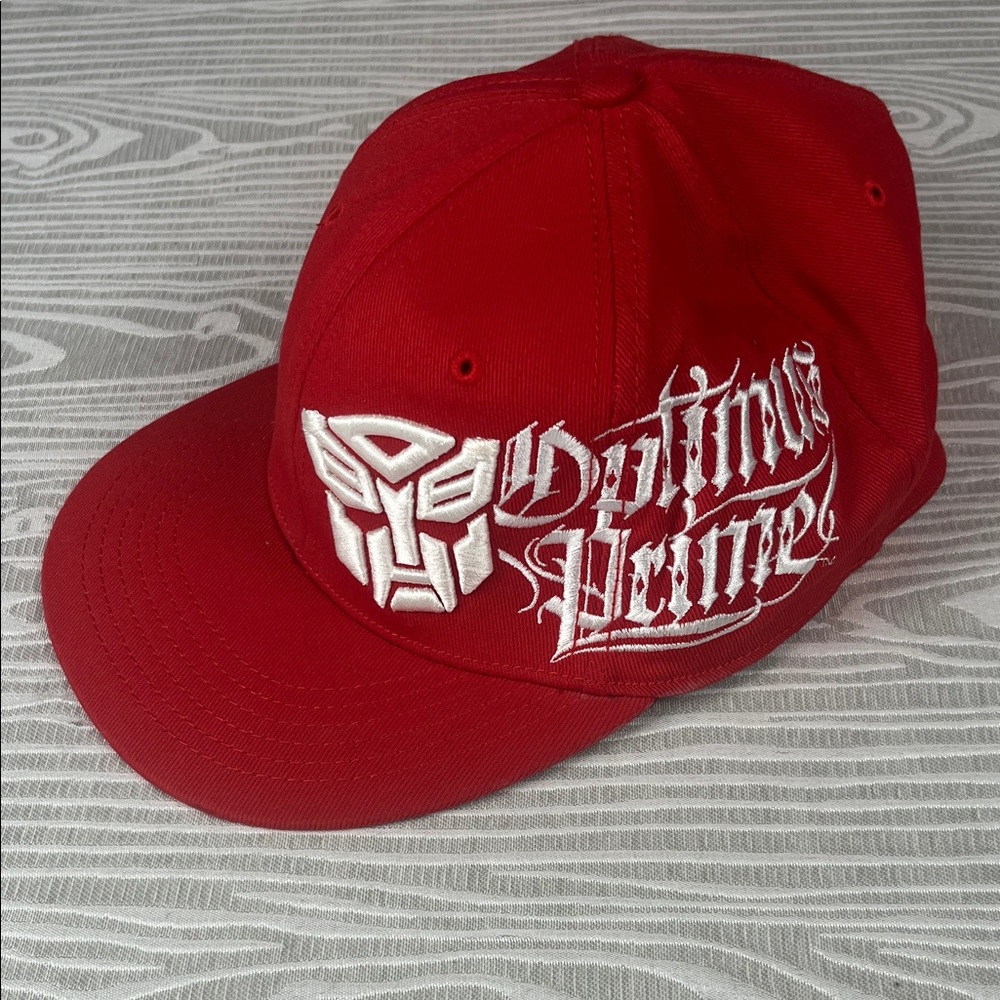 The Transformers Stretch Fit Hat Men's XL Red 2009 Optimus Prime Logo Pre Owned